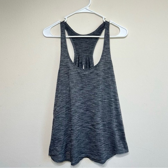 Lululemon Gray Athletic Tank Size 12 Women - Picture 1 of 7
